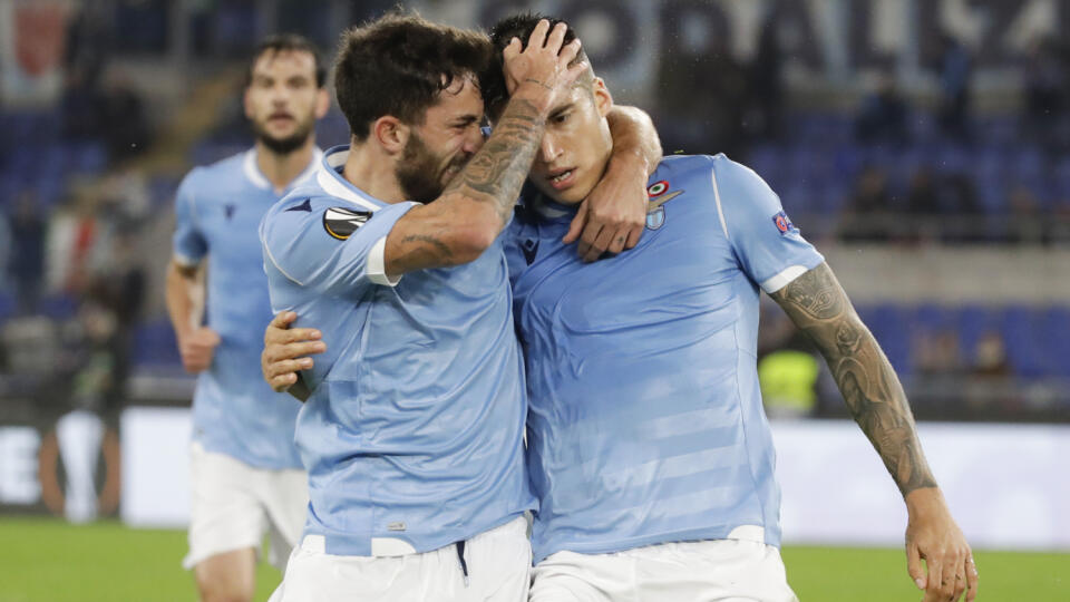 Rímske Lazio natiahlo šnúru víťazných zápasov na skvelých desať, keď zdolalo SSC Neapol 1:0.
