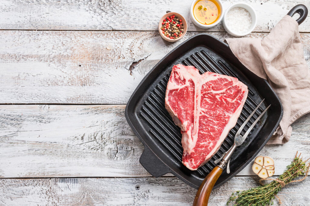 mäso - panvica - hovädzí steak