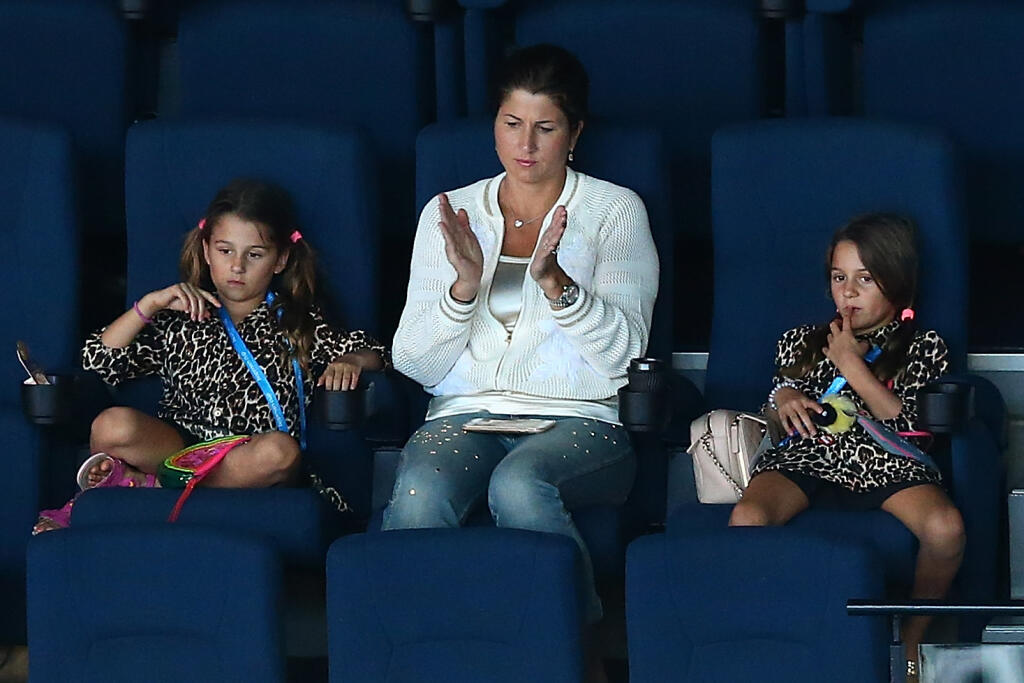 PERTH, AUSTRALIA - JANUARY 04: Mirka Federer together with her daughters Myla Rose and Charlene Riva watch the men's singles match between Roger Federer of Switzerland and Alexander Zverev of Germany on day four of the 2017 Hopman Cup at Perth Arena on January 4, 2017 in Perth, Australia. (Photo by Paul Kane/Getty Images)