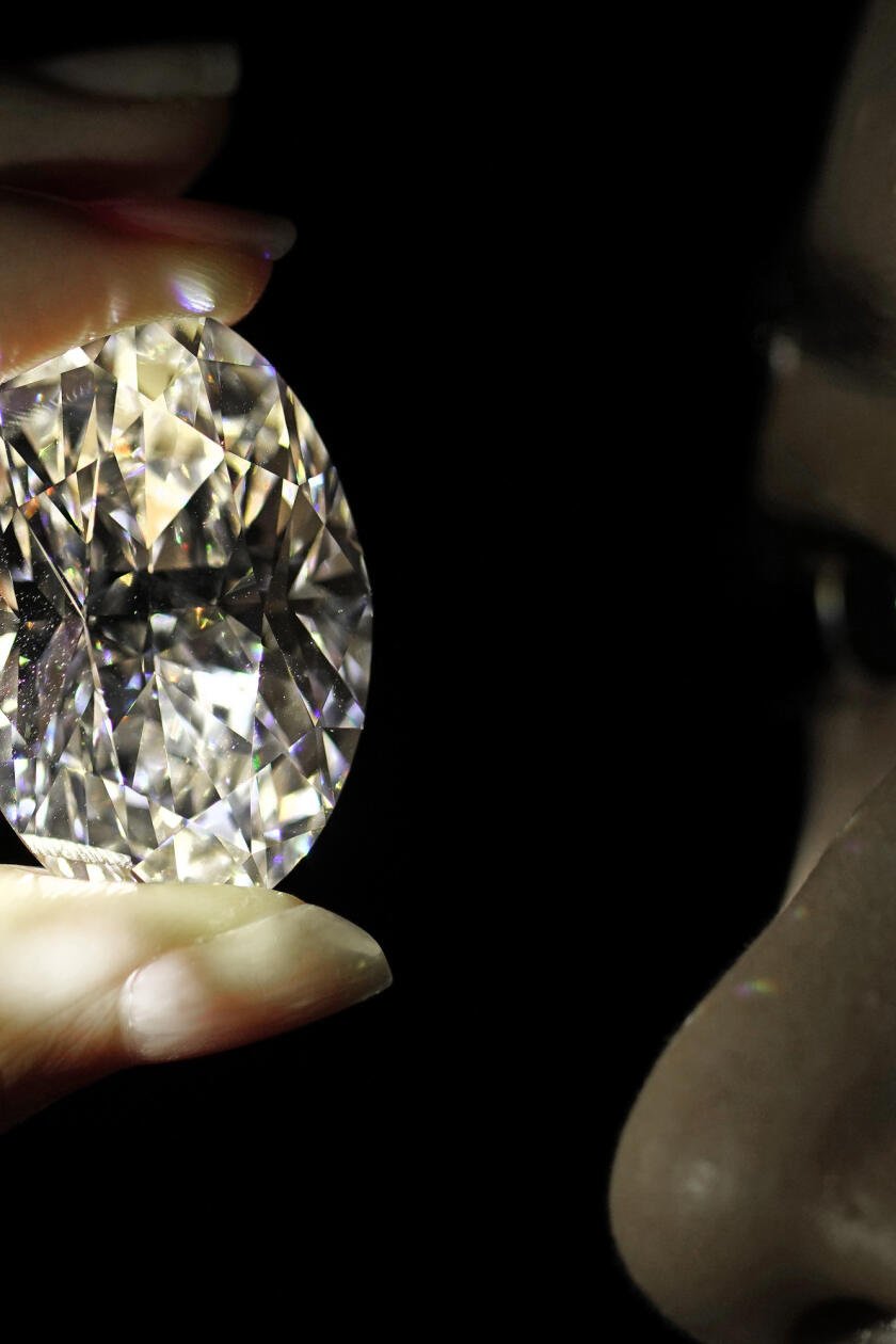 Vedci veria, že diamanty im pomôžu odhaliť šírenie rakoviny