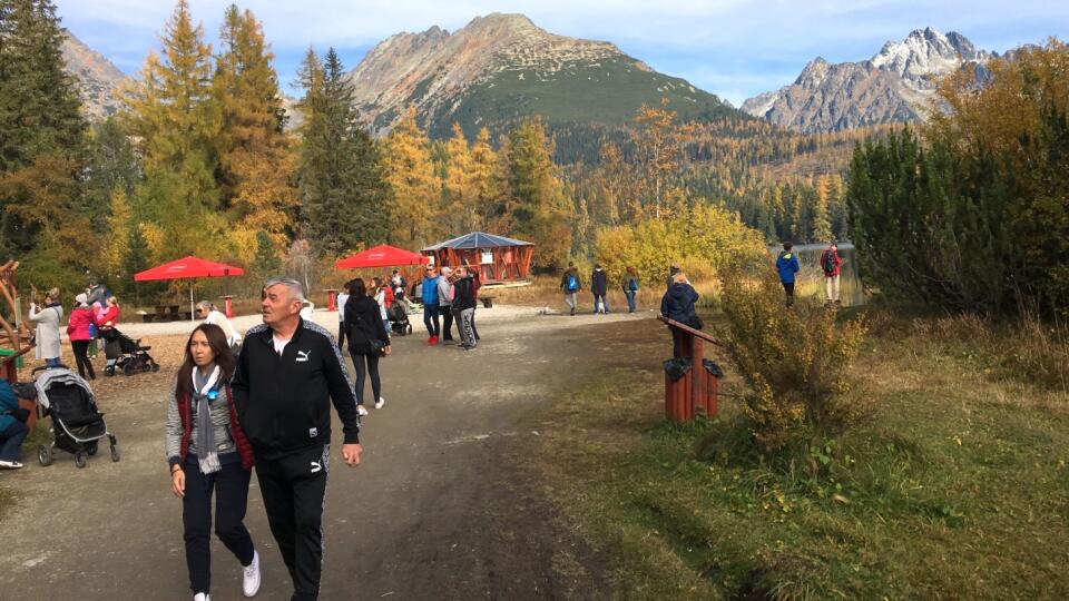Chcú udrieť na zahraničných turistov.