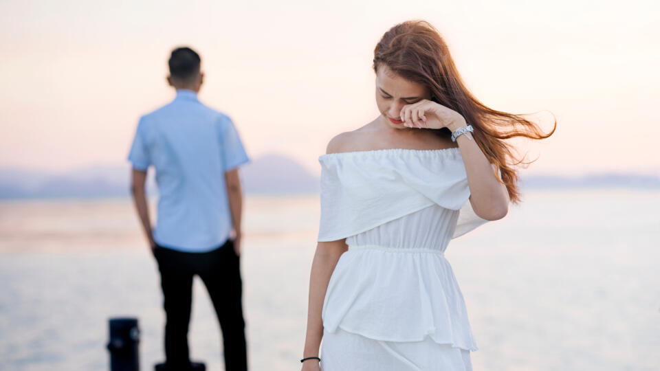 Young,Couple,Break,Up,At,The,Sea,Deck.,Girl,Crying