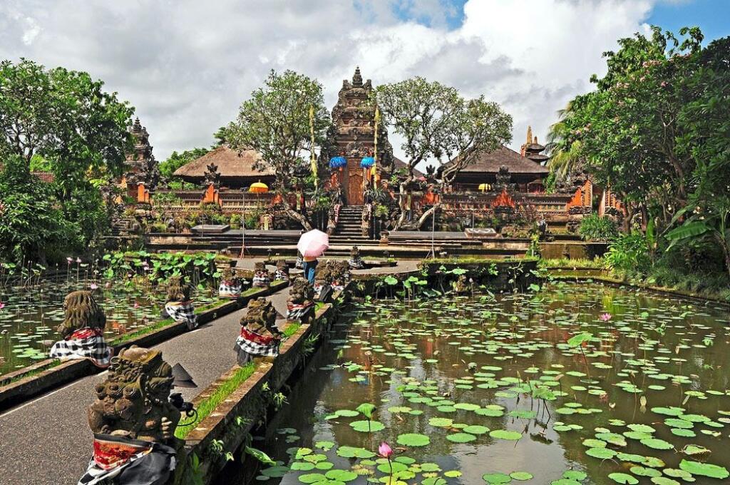 Ubud je kultúrne centrum Bali.