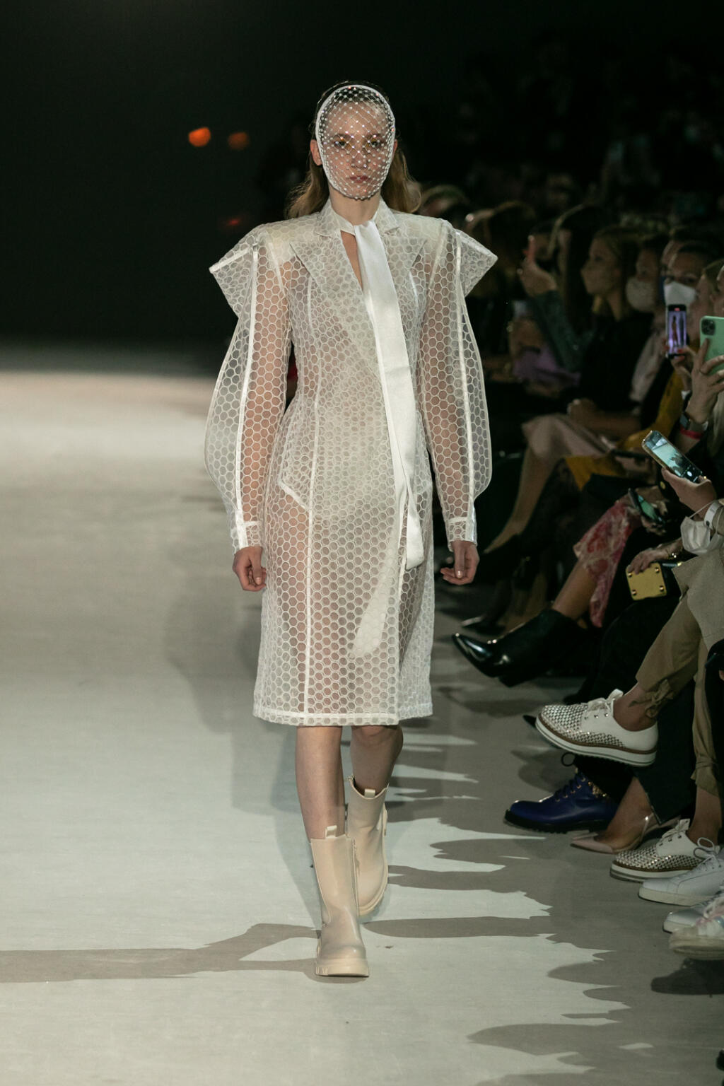 Kolekcia Narcissus dizajnéra Borisa Hanečku na Fashion LIVE! 2021.