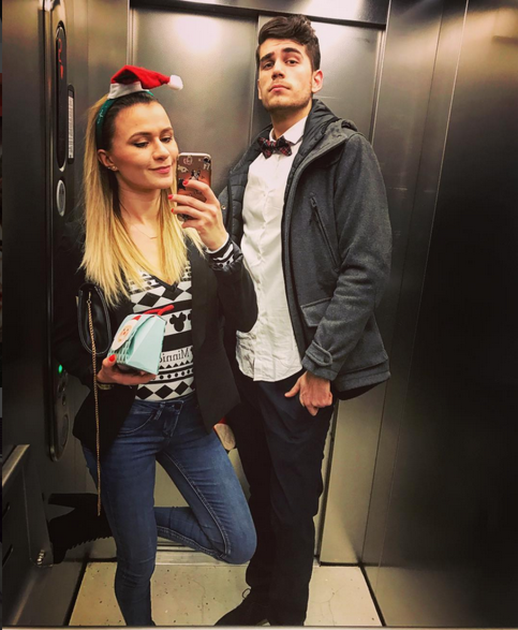 Ešte na Vianoce tvorili Gogo a Lucy zamilovaný pár.