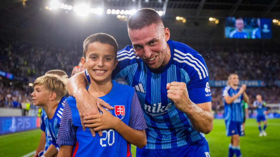 Odvetný zápas play-off Ligy majstrov ŠK Slovan Bratislava - Midtjylland. Na snímke Róbert Mak.