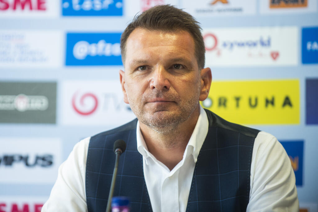 Tarkovič postúpil s našou reprezentáciou na ME 2020, avšak jeho budúcnosť je veľmi neistá.