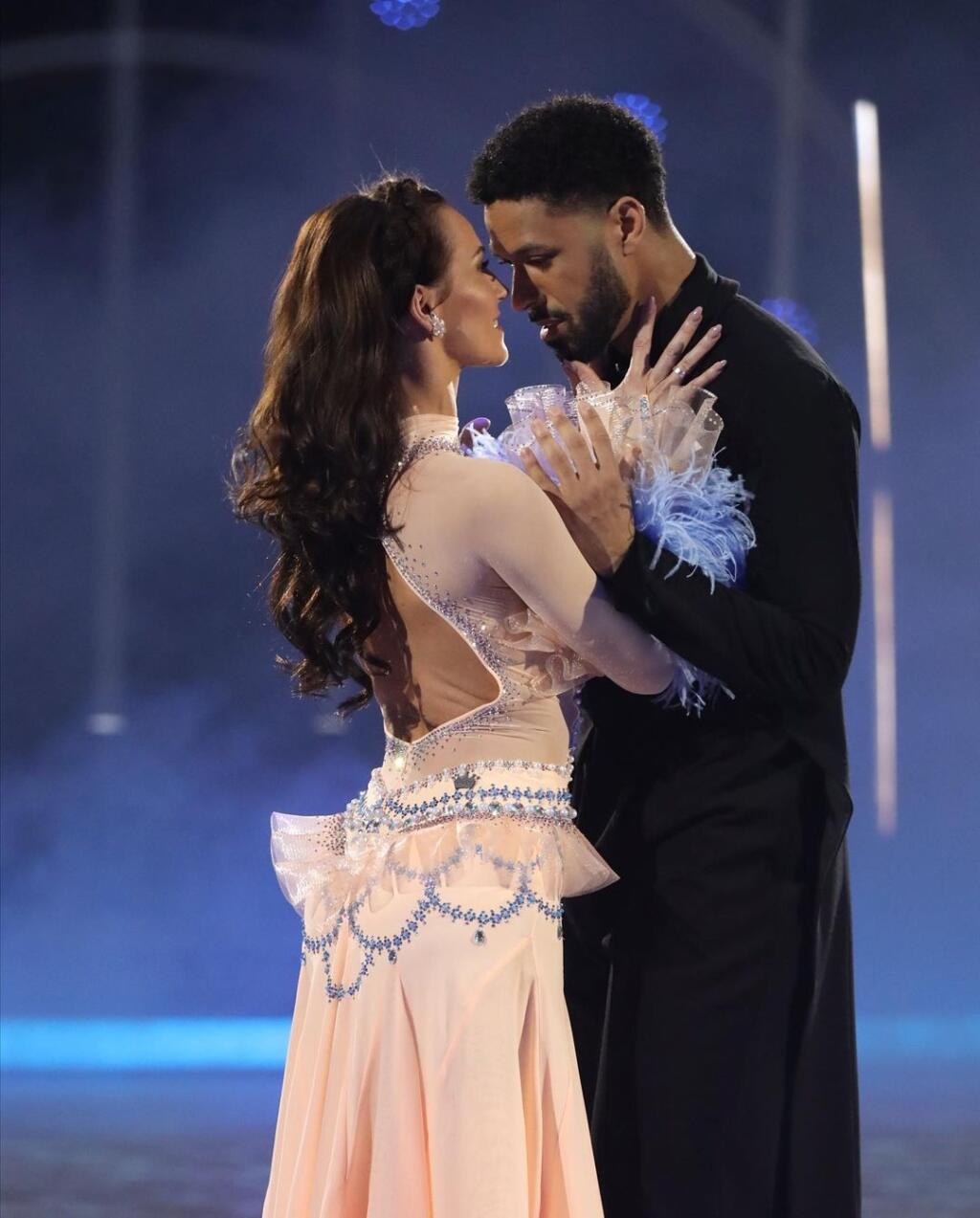 Victor Ibara a Simona Brecíková počas svojho vystúpenia.