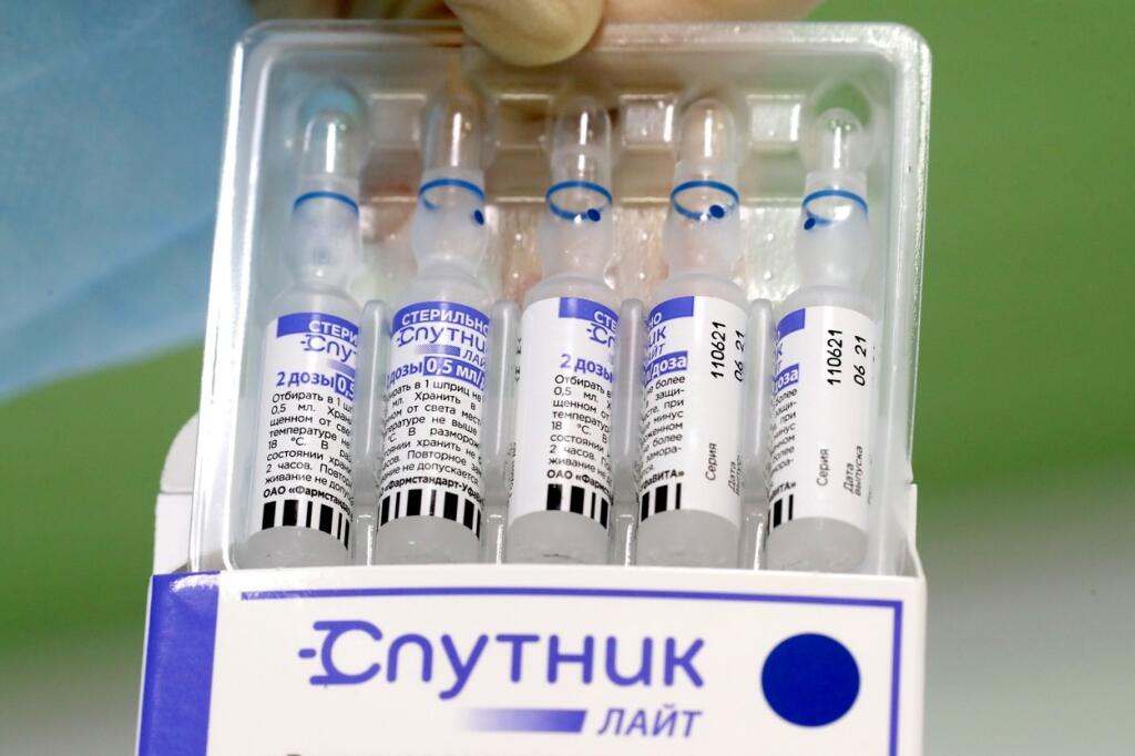Vakcínou Sputnik Light už v Rusku začali očkovať.