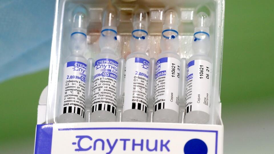 Vakcínou Sputnik Light už v Rusku začali očkovať.