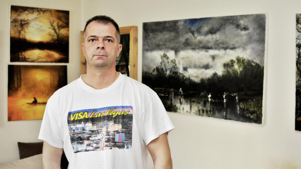 Nadaný výtvarník Ivan Molnár (53) je samouk s kvalitami profesionála.
