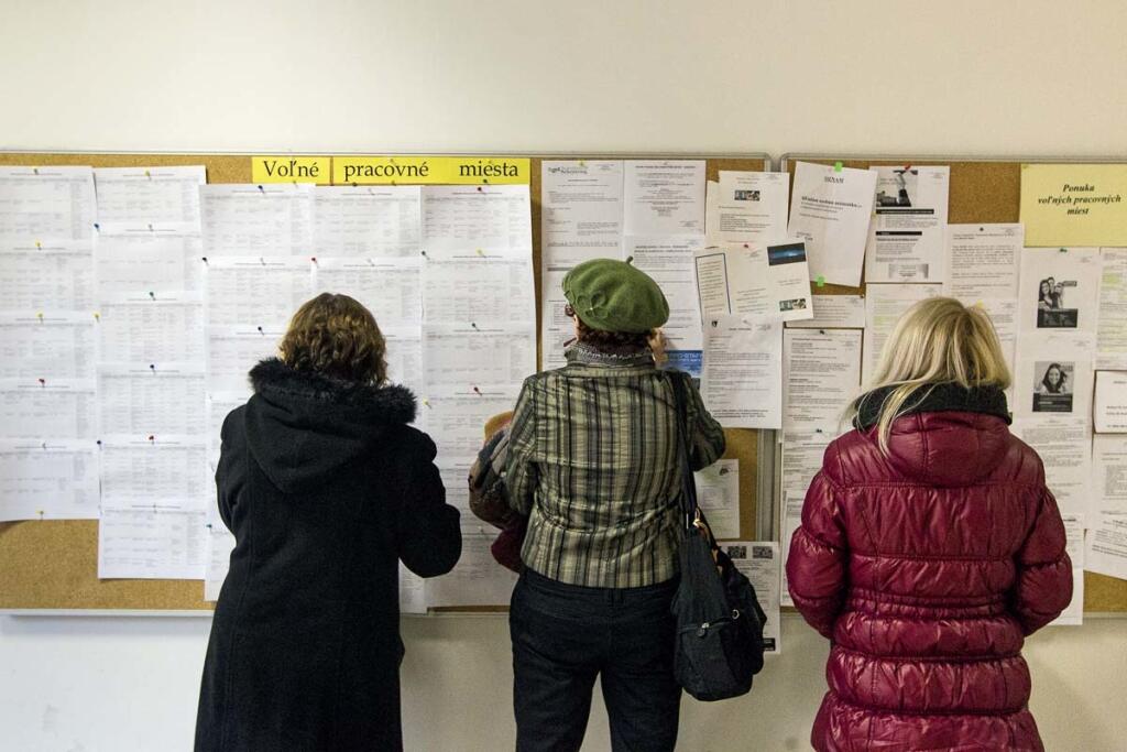 Koniec sprostredkovateľov na Slovensku alebo ako poškodiť klienta aj štát