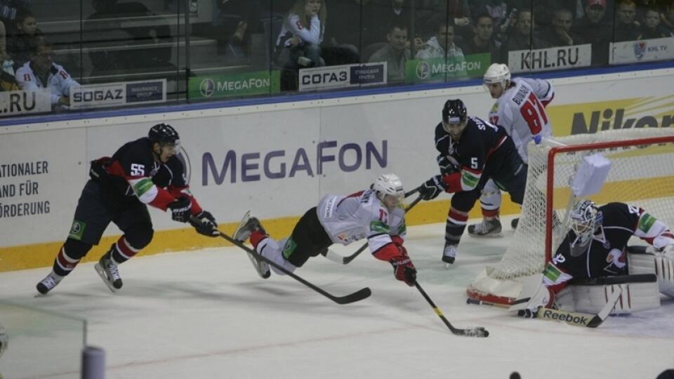Slovan na domácom ľade podľahol Metallurgu.