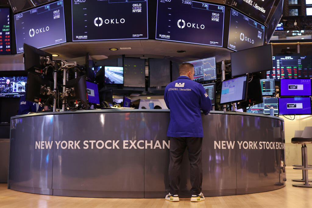 Markets Open Friday Morning After Dropping Over 600 Points