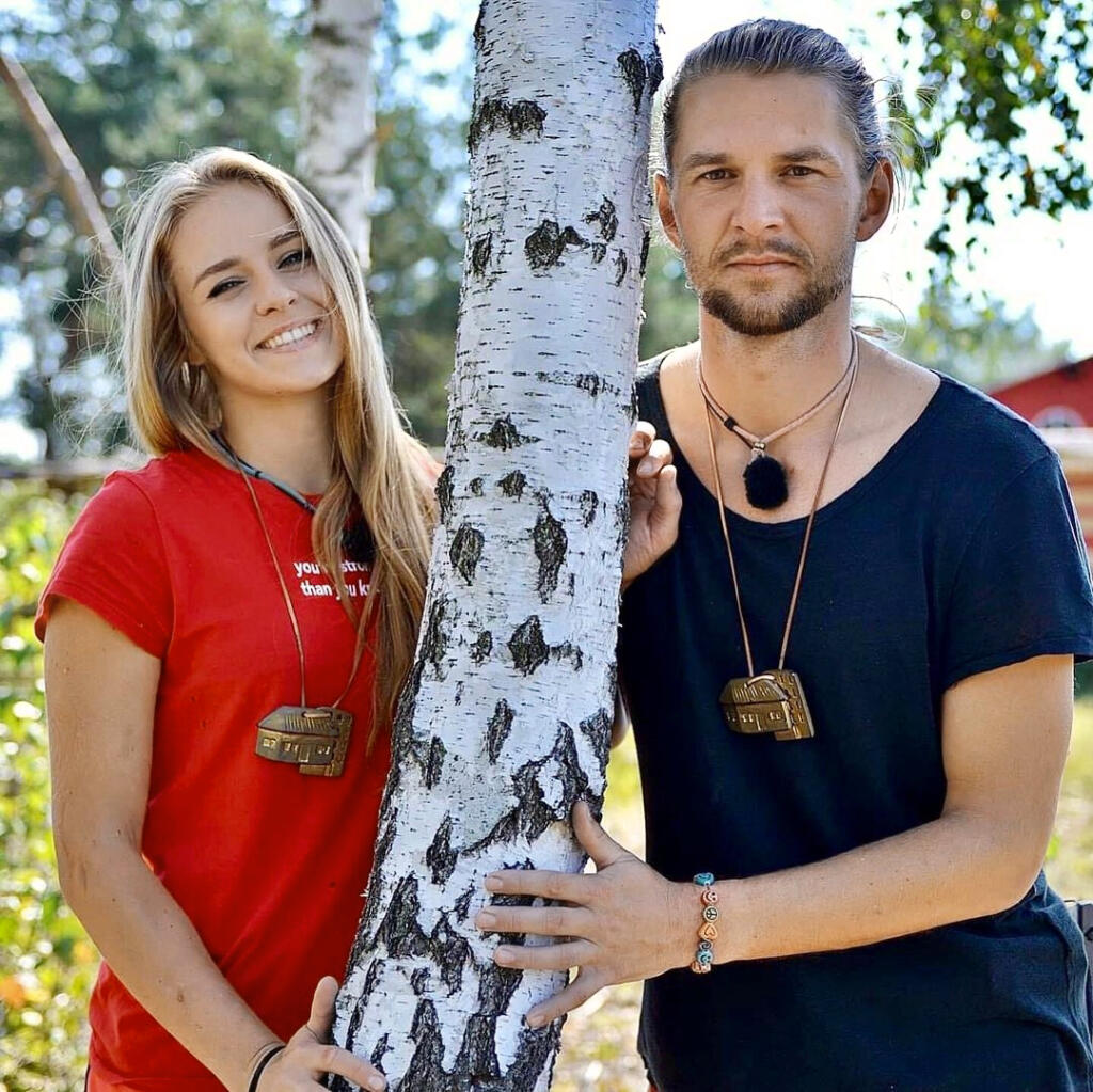 XÉNIA GREGUŠOVÁ (22)A LUKÁŠ STANISLAV (32)