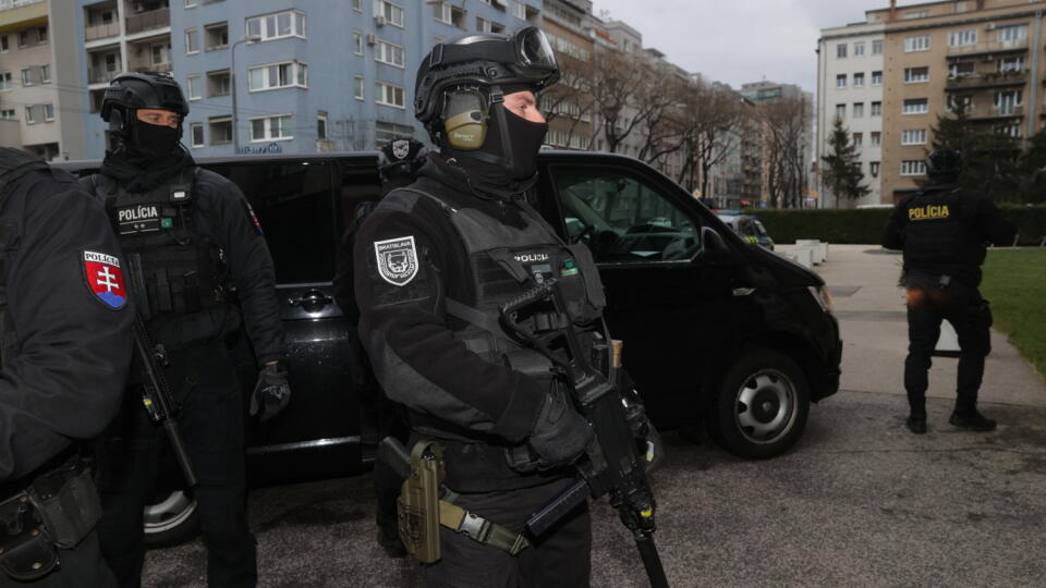 Policajní kukláči (Ilustračné foto)