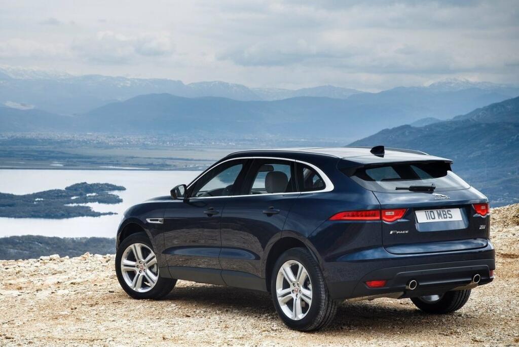 Jaguar F-Pace /2