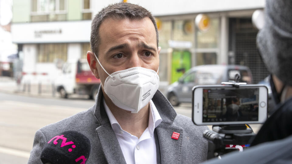 Predseda mimoparlamentnej strany Dobrá voľba Tomáš Drucker podal podnet na Generálnu prokuratúru SR v súvislosti s konaním ministra financií Igora Matoviča pri jeho návštevách Ruskej federácie a Maďarska.