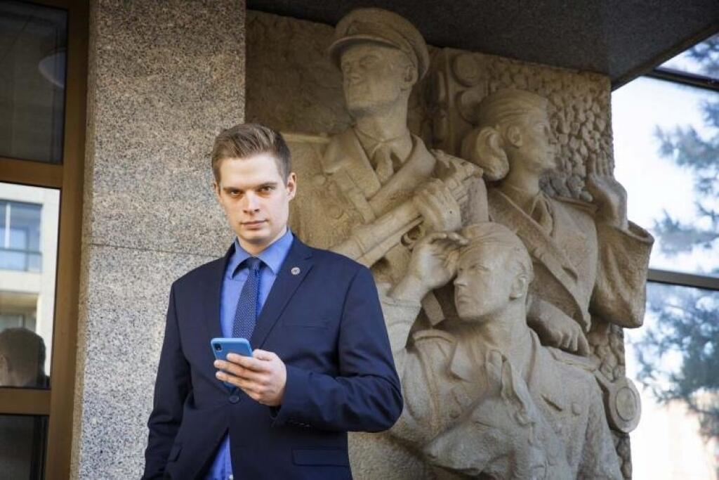 Aká cool je slovenská polícia? Odborníci hodnotia jej štýl a obsah na sociálnych sieťach