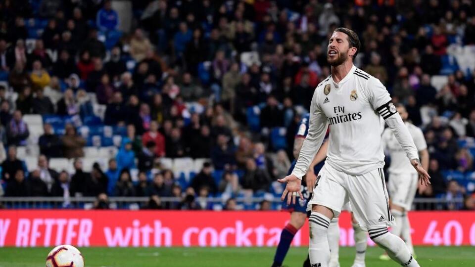 Dvadsiatku uzatvára Sergio Ramos z Realu Madrid  s hodnotou 23 miliónov eur