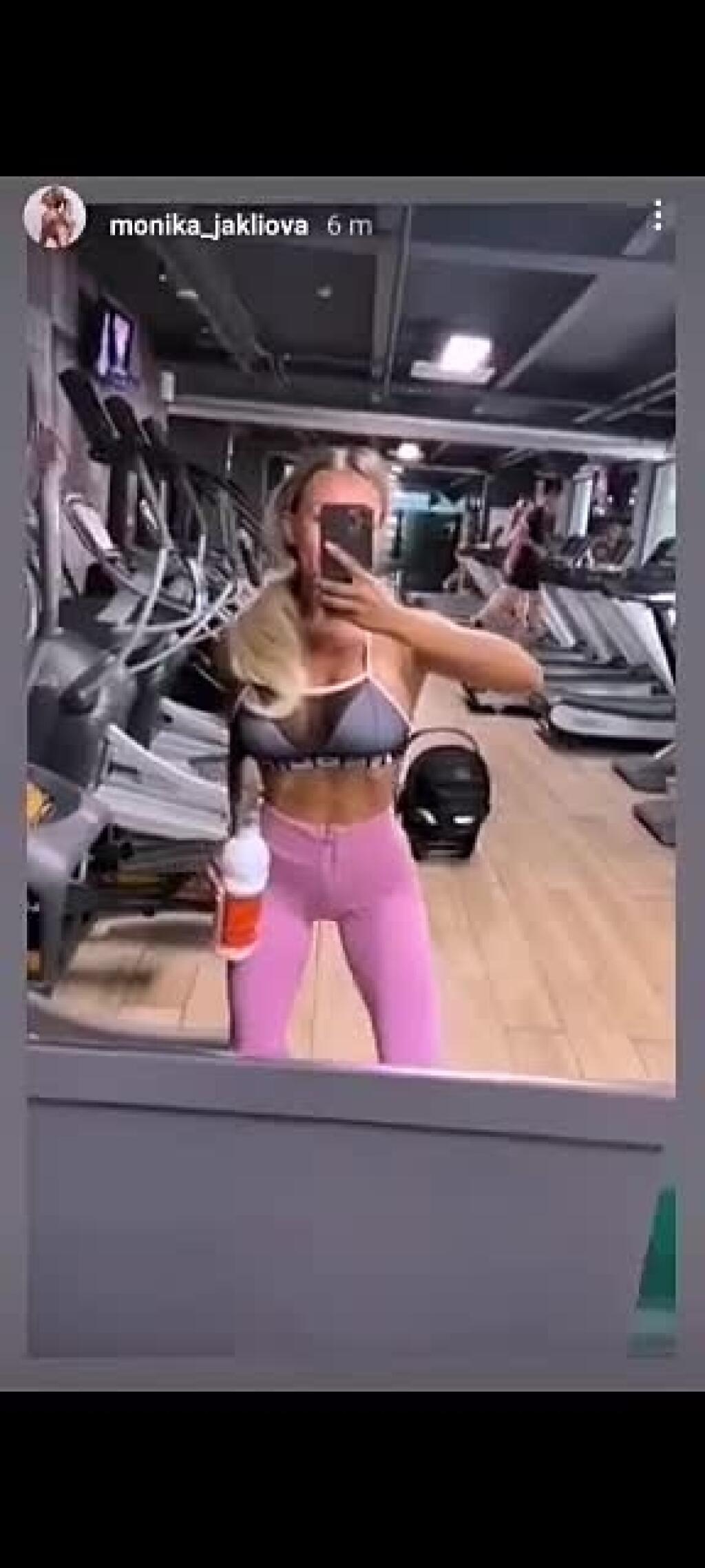 FOTO Takto vyzerala Borárosova ex pred plastikami: Moniku by ste ani náhodou nespoznali!