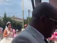 Rómska výstredná svadba za tisíce eur: Zásnuby v Turecku, bohatá výzdoba a ohadzovanie peniazmi