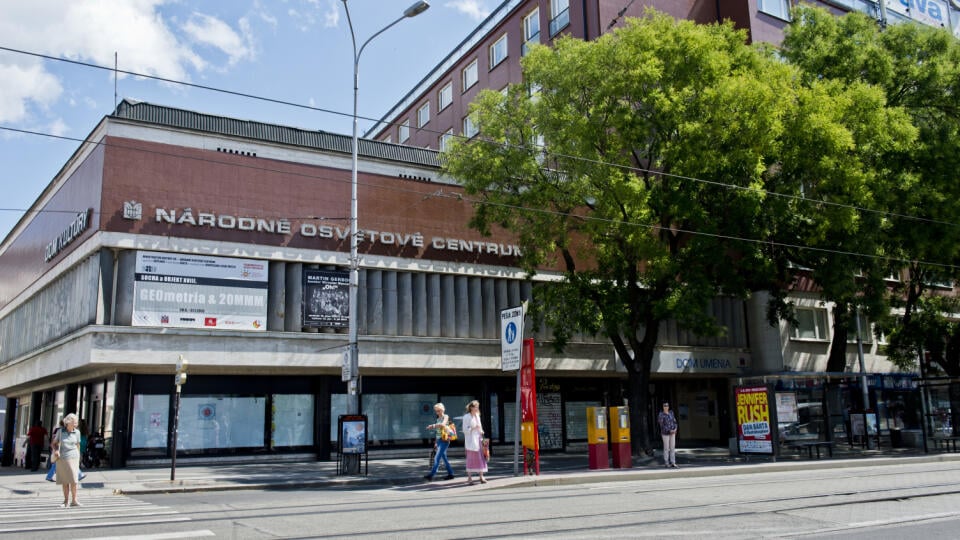 Bratislavská Kunsthalle sídli v centre mesta, nájomnú zmluvu má však už len na dva roky.