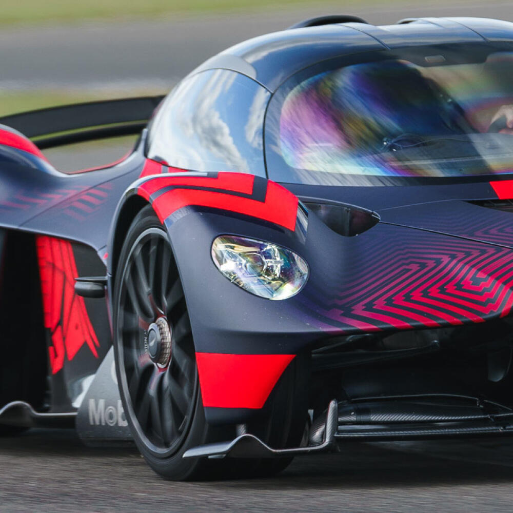 Aston Martin Valkyrie.
