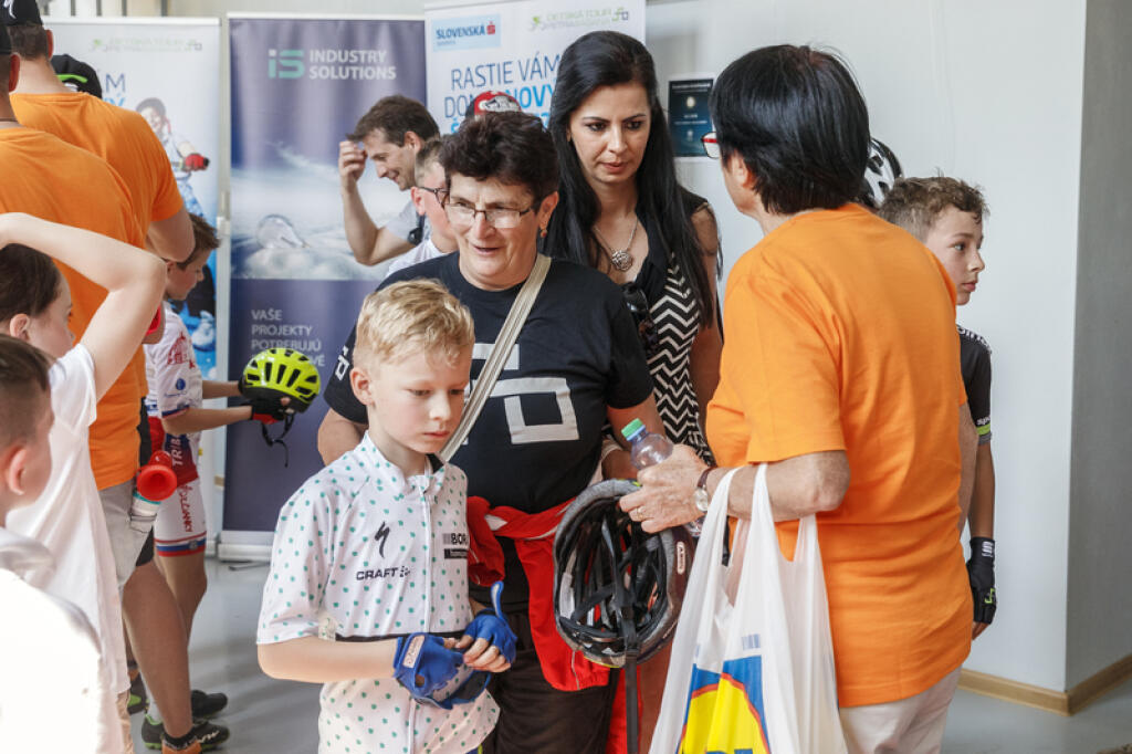 Aj ona bola autorkou niektorých účesov Tourminátora. V apríli sa ukázala na Detskej Tour Petra Sagana v Nitre v spoločnosti mamy Helenky.
