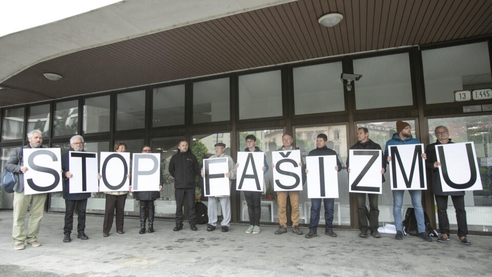 Protest proti fašizmu.