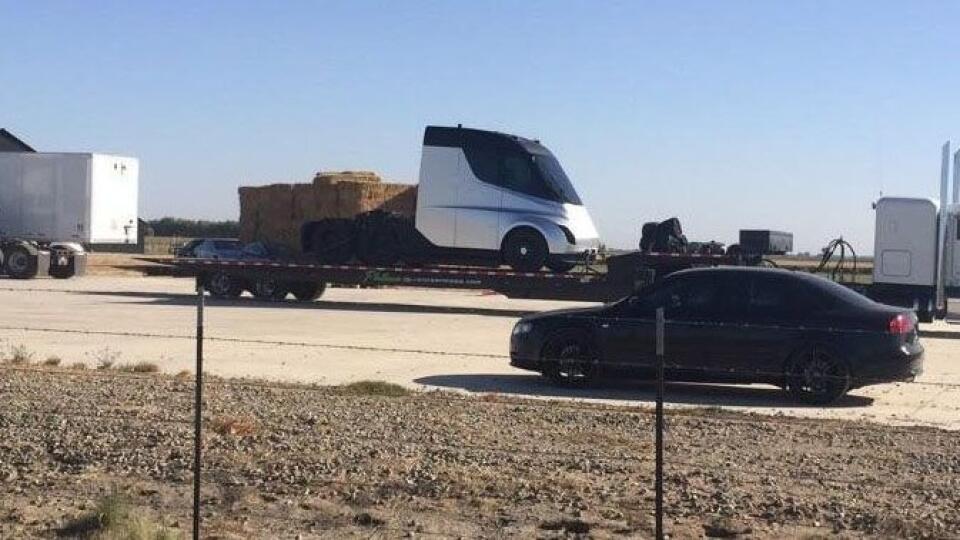 Tesla Semi