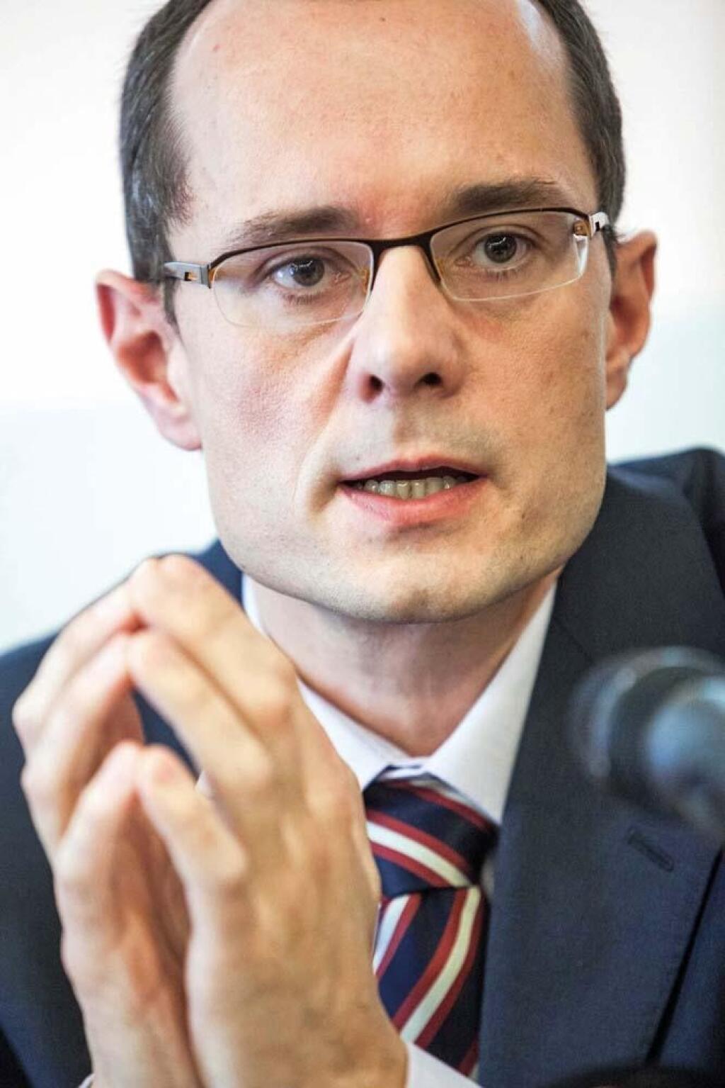 Radoslav Procházka: alternatíva k Ficovmu modelu