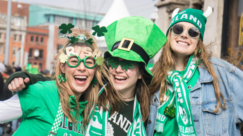 Dublin,,Ireland,-,Mar,17:,St.,Patrick's,Day,,People,With