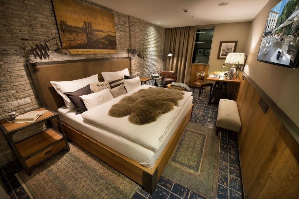 Loft 2