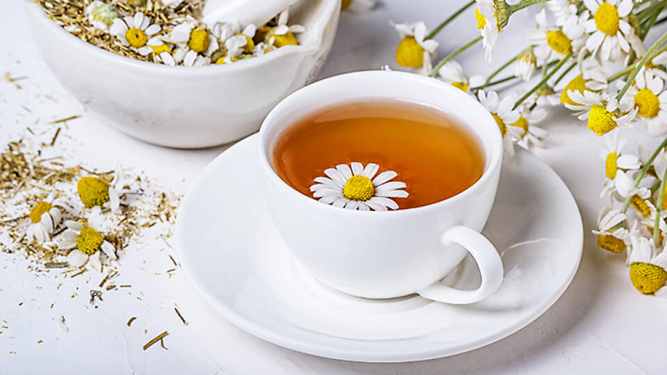 Rural,Still-life,-,Cup,Of,Brewed,Chamomile,Tea,On,The