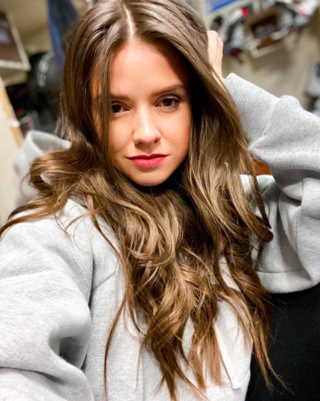 Sexi modelka sa napriek tomu obáva, že čoskoro jej od nervov vyrazia šediny.