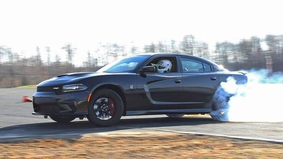 Dodge Charger SRT Hellcat