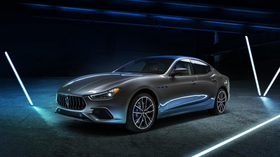 Maserati Ghibli Hybrid.