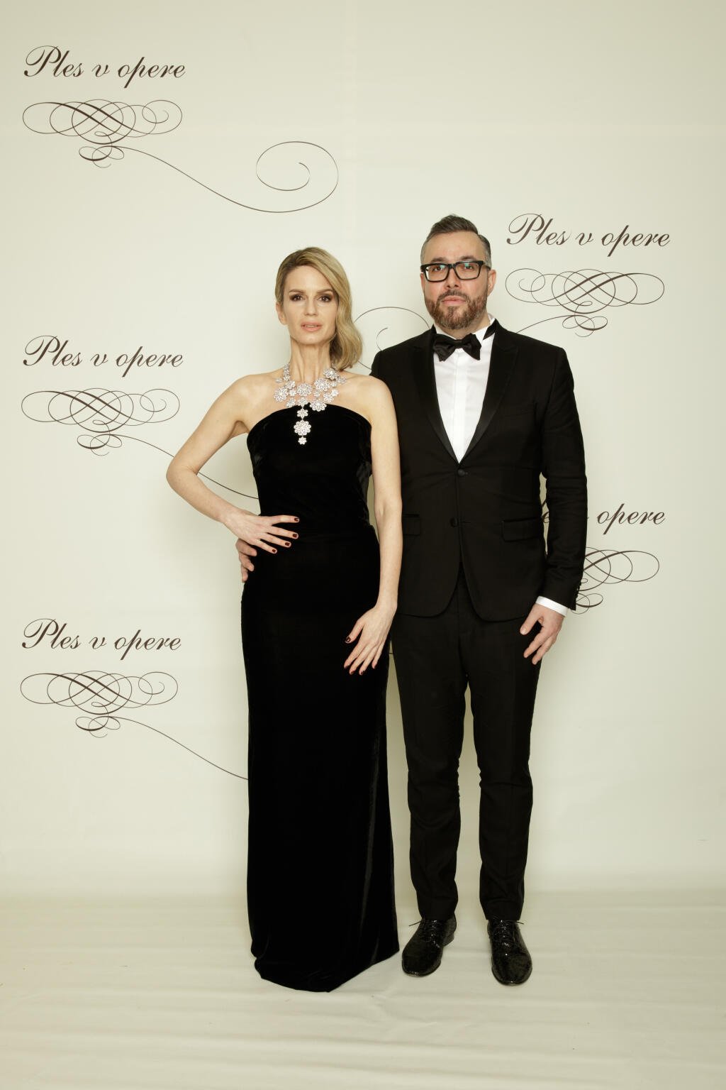 Zuzana Kanisová, módna stylistka a Michal Borec, riaditeľ marketingu a PR Televízie Markíza.