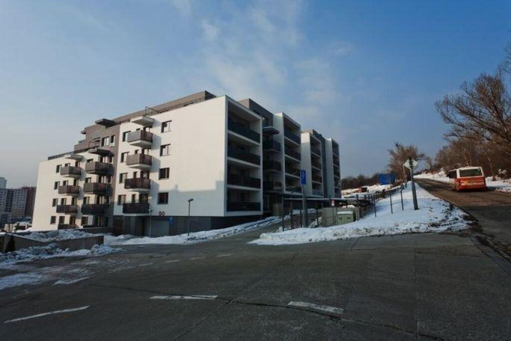 Do Panorámy v Karlovke sa už sťahujú obyvatelia
