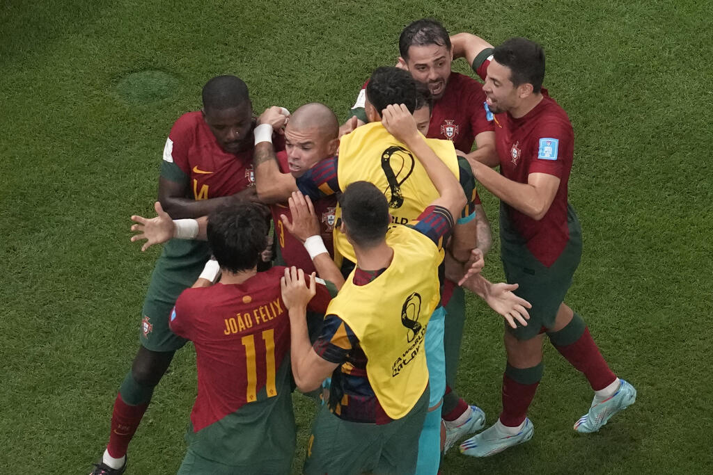 Portugalsko sa vo štvrťfinále predstaví prvýkrát od roku 2006, keď v Nemecku obsadilo napokon štvrtú priečku.