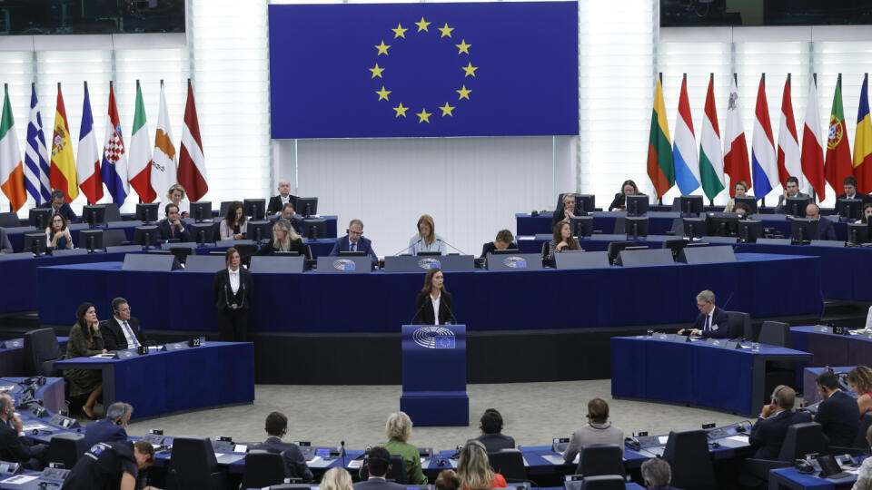 EBE 29 Štrasburg - Na snímke fínska premiérka Sanna Marinová reční na pôde Európskeho parlamentu počas plenárneho zasadnutia vo francúzskom Štrasburgu v utorok 13. septembra 2022. FOTO TASR/AP
Finnish Prime Minister Sanna Marin speaks at the plenary session of the European Parliament in Strasbourg, eastern France, Tuesday, Sept. 13, 2022. (AP Photo/Jean-Francois Badias)