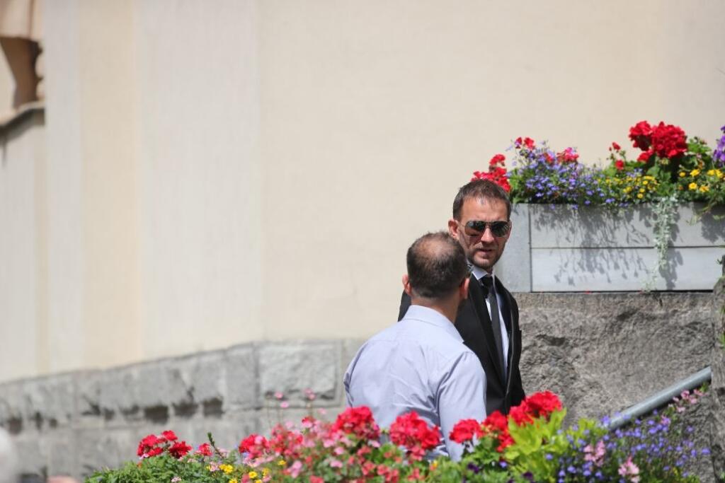 Posledné zbohom dal svojmu bývalému spoluhráčovi a veľkému kamarátovi Marek Bakoš.