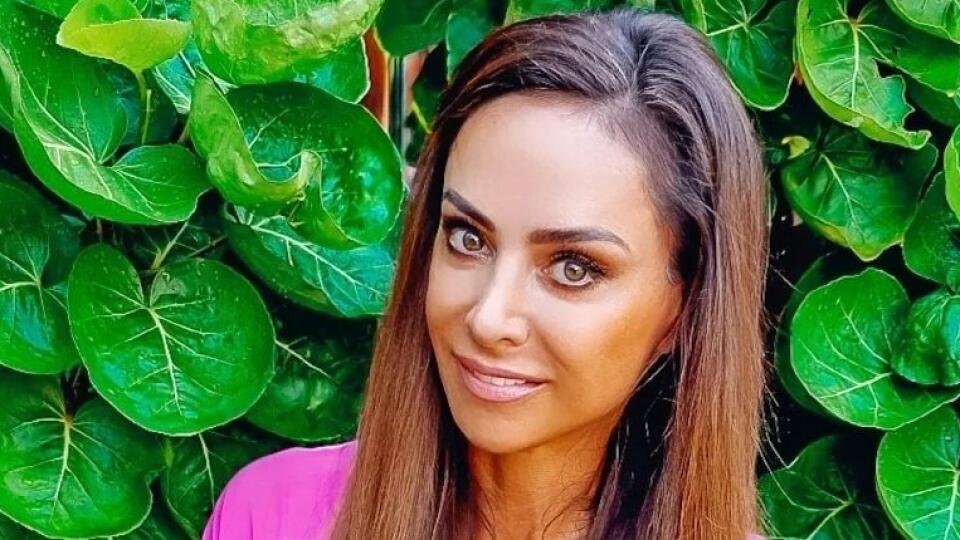 Zora Czoborová vyzerá skutočne mlado. Od jej sledovateliek si vyslúžila samú chválu na jej mladistvý vzhľad.
