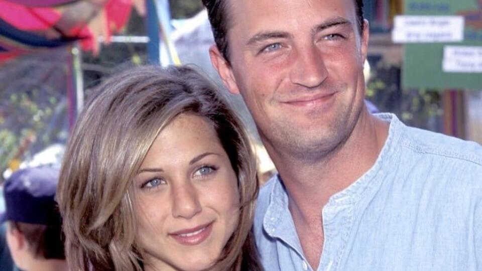 Matthew Perry so seriálovou kolegyňou Jennifer Aniston