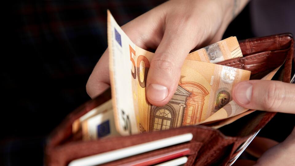 Právo byť finančne offline vyráža do boja proti digitálnym menám