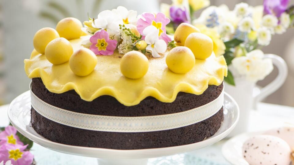 Veľkonočná torta s marcipánom