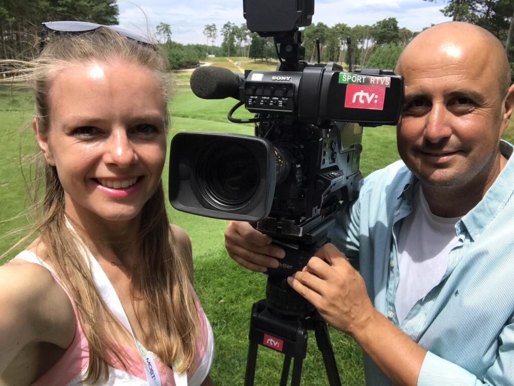 Sympatická Barbora je redaktorkou RTVS.