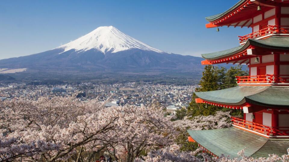 Fudži je ikonou Japonska.