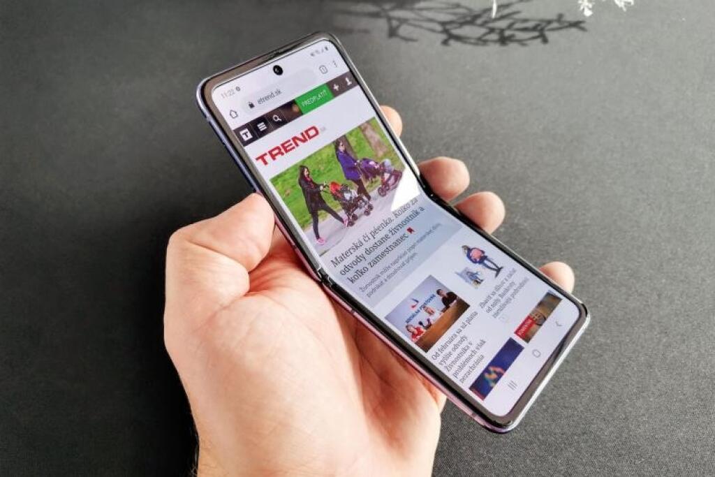 Galaxy Z Flip si budeme dlho pamätať. A nie iba preto, že sa vie ohnúť